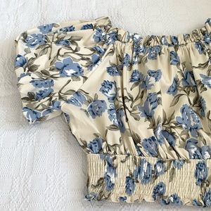 Cream Floral Poplin Crop Top 🌼